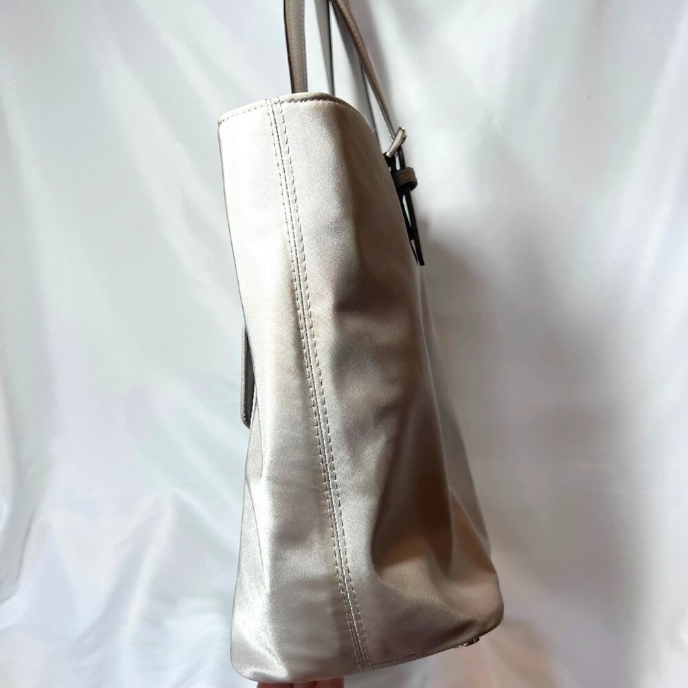 Michael Kors Jet Set Nylon Large Tote/Satchel/Shoulder Purse-Light Gray-Adjust - Picture 13 of 16